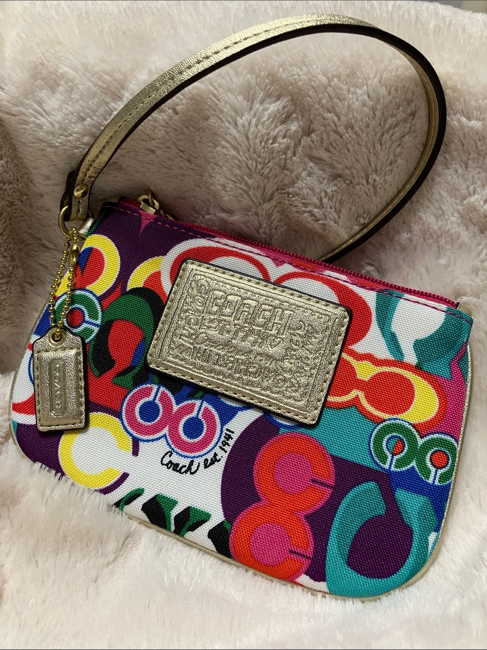 Coach Poppy Optic C Pop Art Fabric & Leather Wristlet Multi NWOT